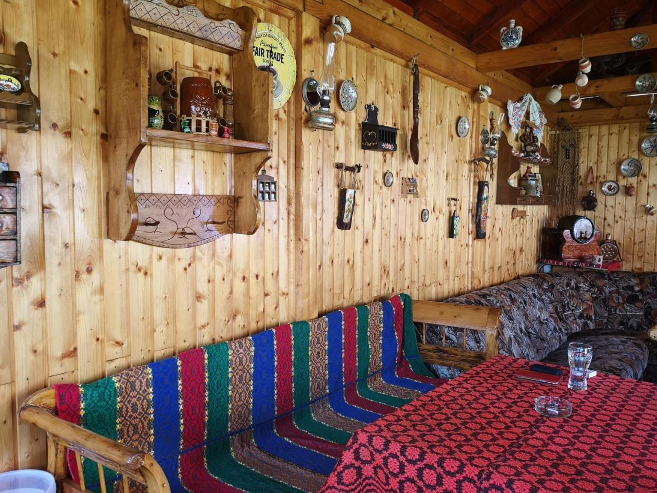 Agropensiunea Casa Nica Margineni  Exteriör bild